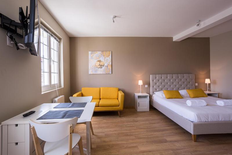 Studios Du Marche Au Bois Perigueux Luaran gambar